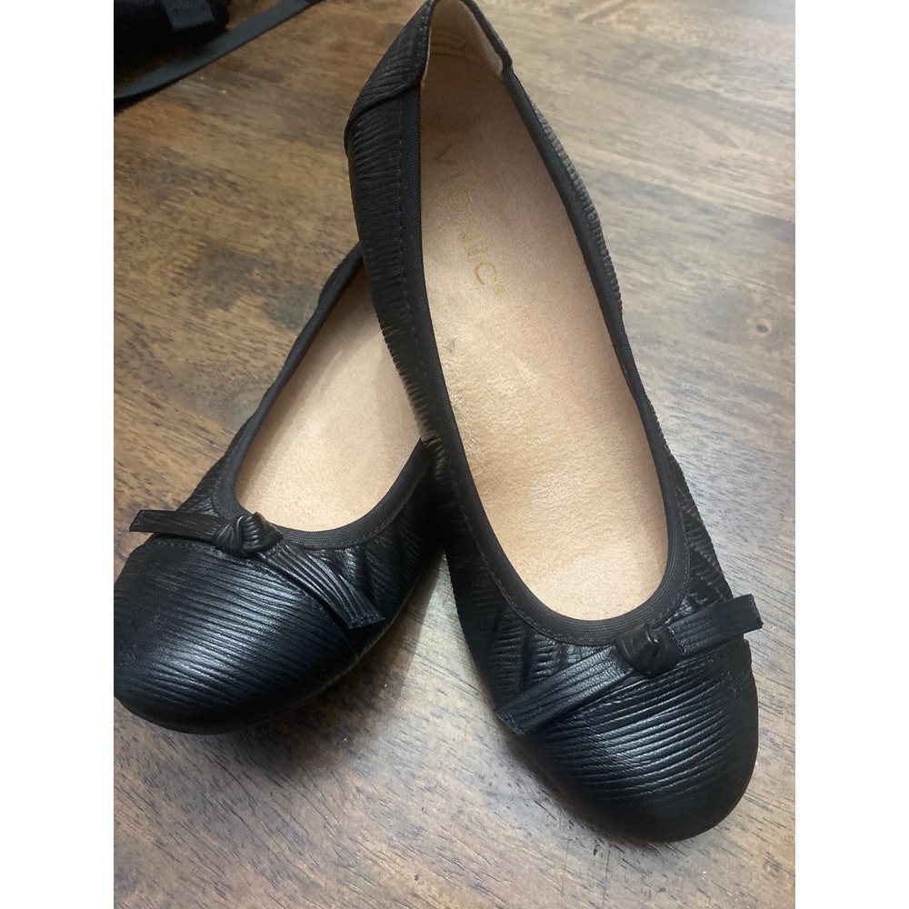 Vionic Amorie Ballet Flats Womens 6 Black Leather Textured Cap Toe Bow Orthotic